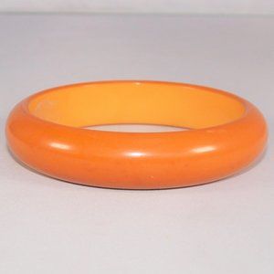 Vintage Bakelite Deep Carved Butterscotch Bangle Bracelet Tested